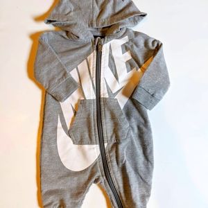 NIKE romper